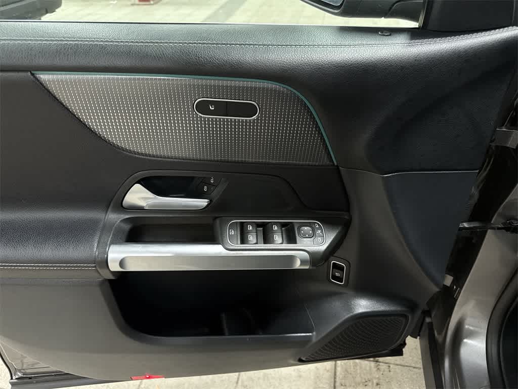 2022 Mercedes-Benz GLB GLB 250