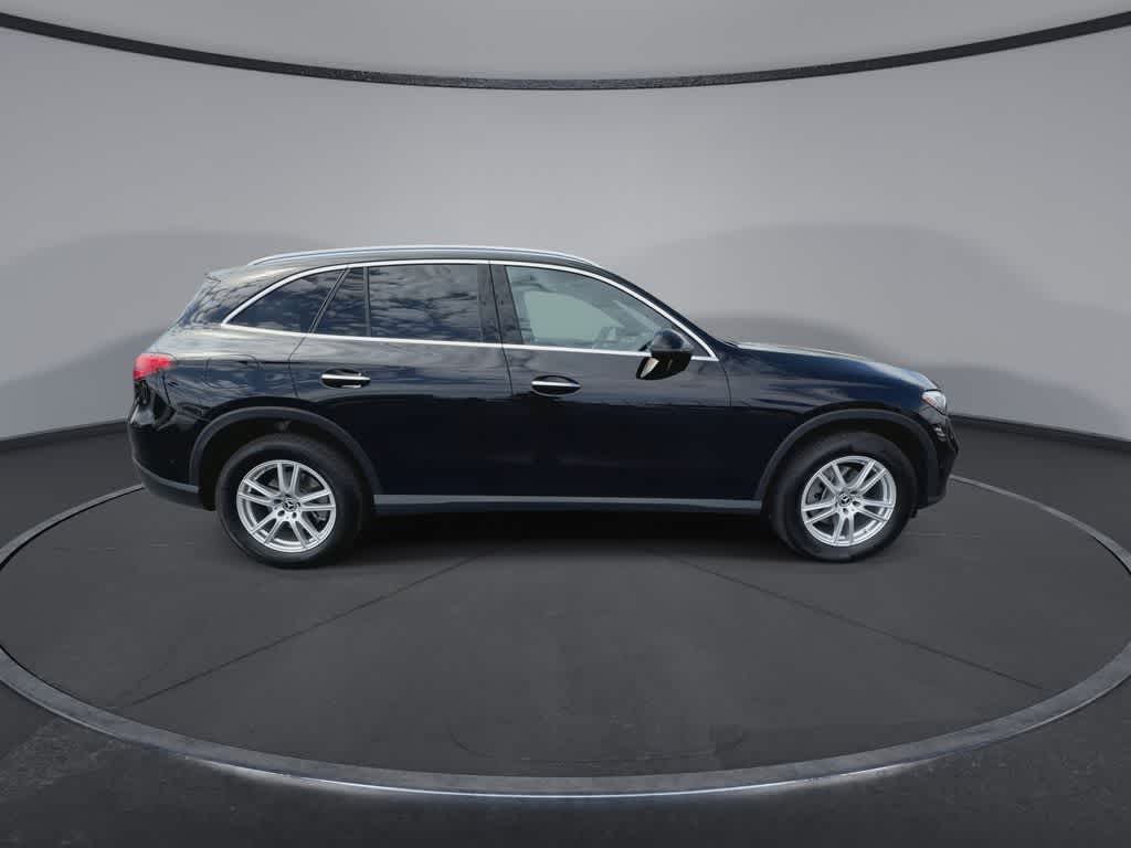 2023 Mercedes-Benz GLC 300 GLC 300