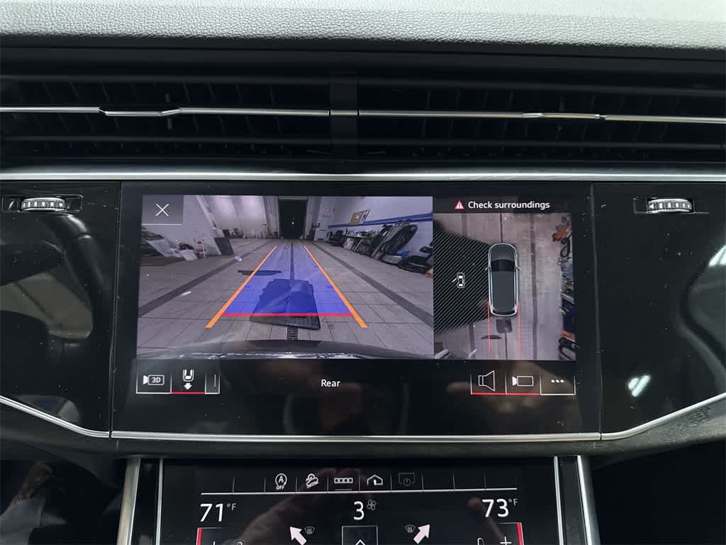 2022 Audi Q7 Premium