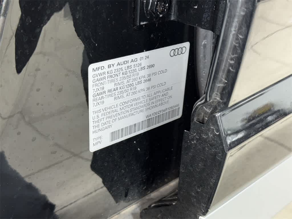 2024 Audi Q3 S line Premium