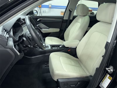 2024 Audi Q3 S line Premium