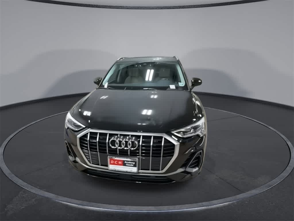 2024 Audi Q3 S line Premium
