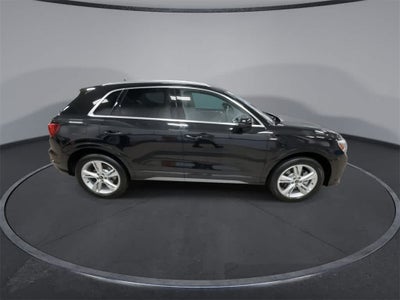 2024 Audi Q3 S line Premium