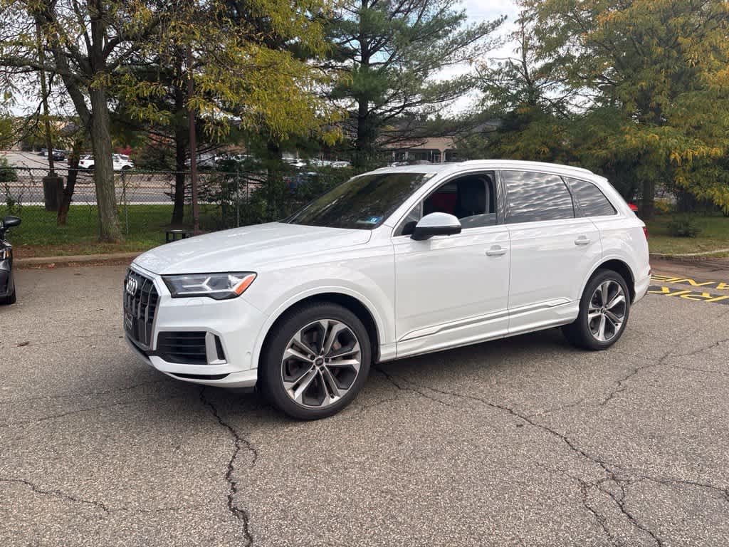 2020 Audi Q7 Premium Plus