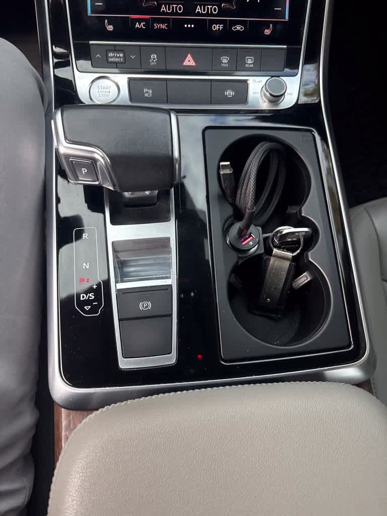 2020 Audi Q7 Premium Plus