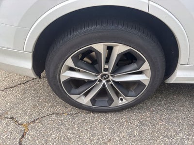 2020 Audi Q7 Premium Plus
