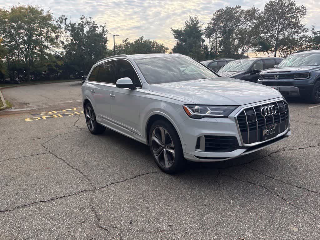 2020 Audi Q7 Premium Plus