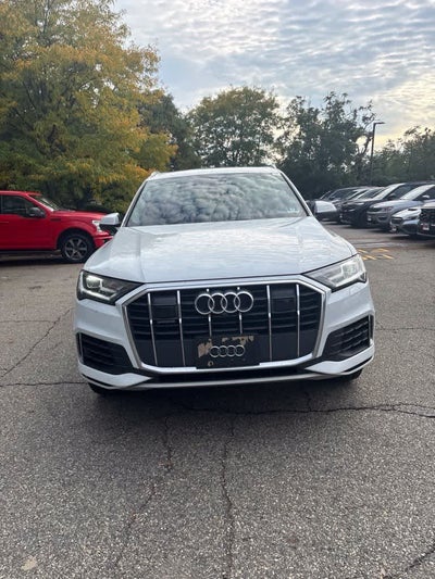 2020 Audi Q7 Premium Plus