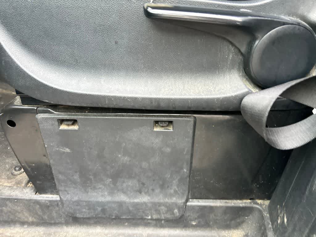 2017 Mercedes-Benz Metris Cargo Van Standard Roof 126" Wheelbase