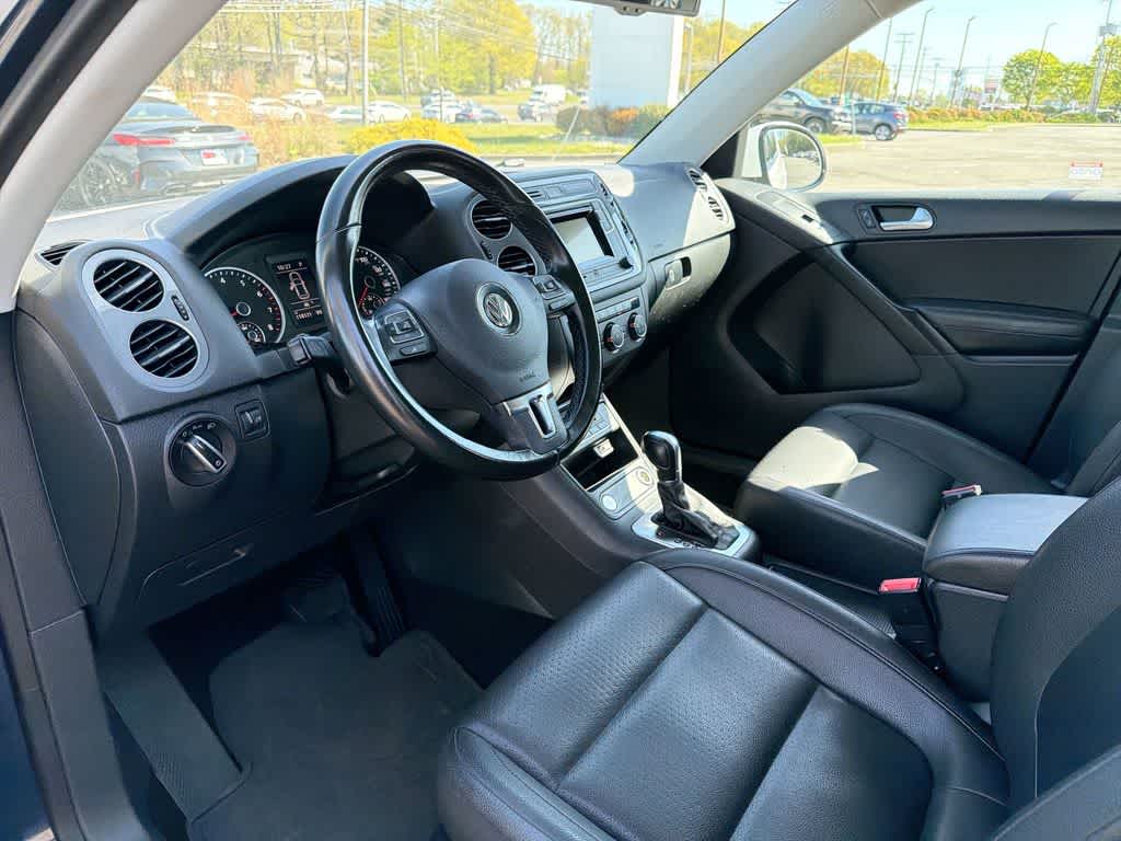 2016 Volkswagen Tiguan S