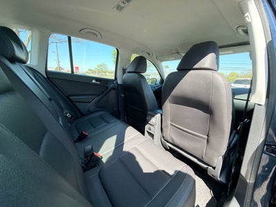 2016 Volkswagen Tiguan S