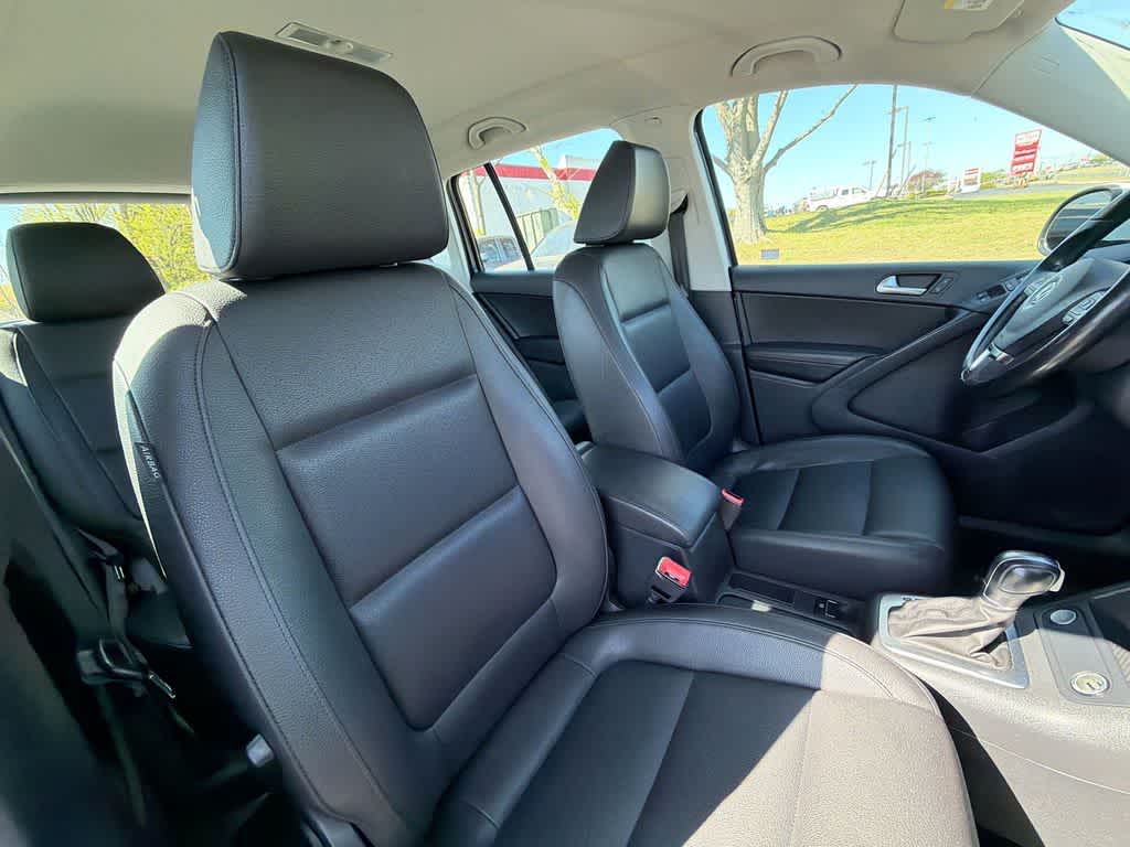 2016 Volkswagen Tiguan S