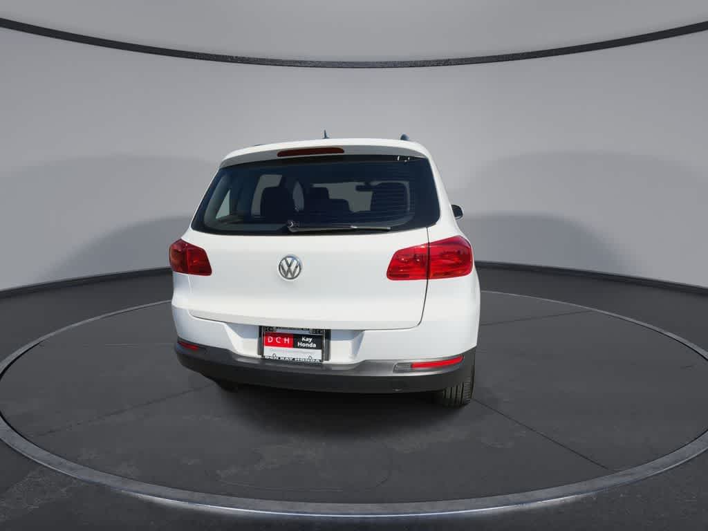 2016 Volkswagen Tiguan S