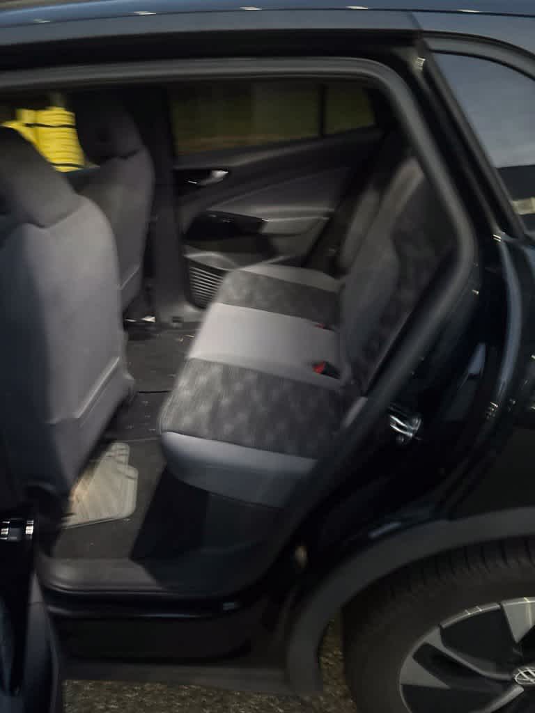 2022 Volkswagen ID.4 Pro