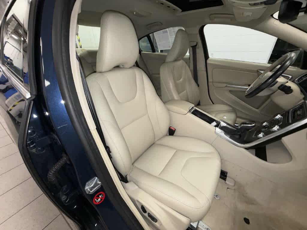 2015 Volvo S60 T5 Premier