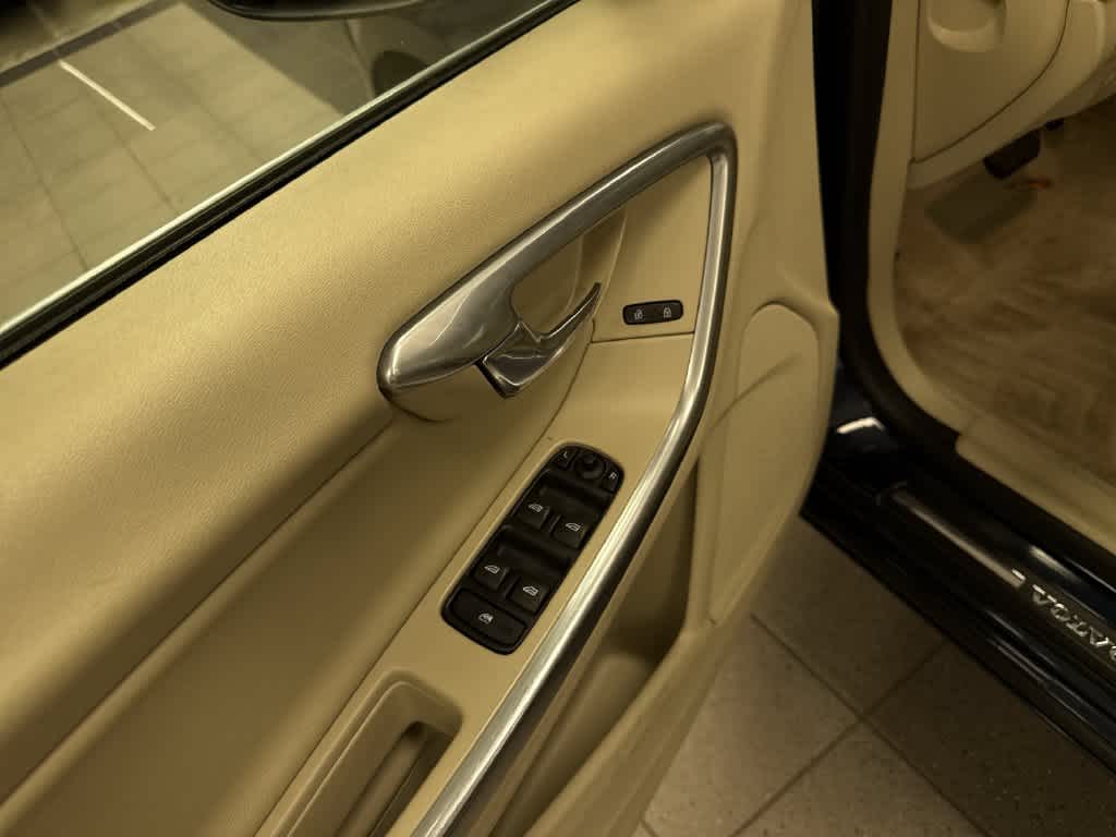 2015 Volvo S60 T5 Premier