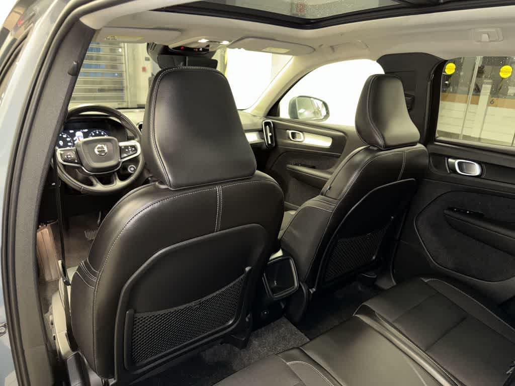 2020 Volvo XC40 Momentum