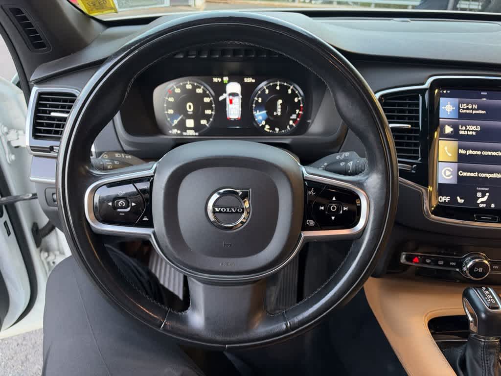 2018 Volvo XC90 Momentum
