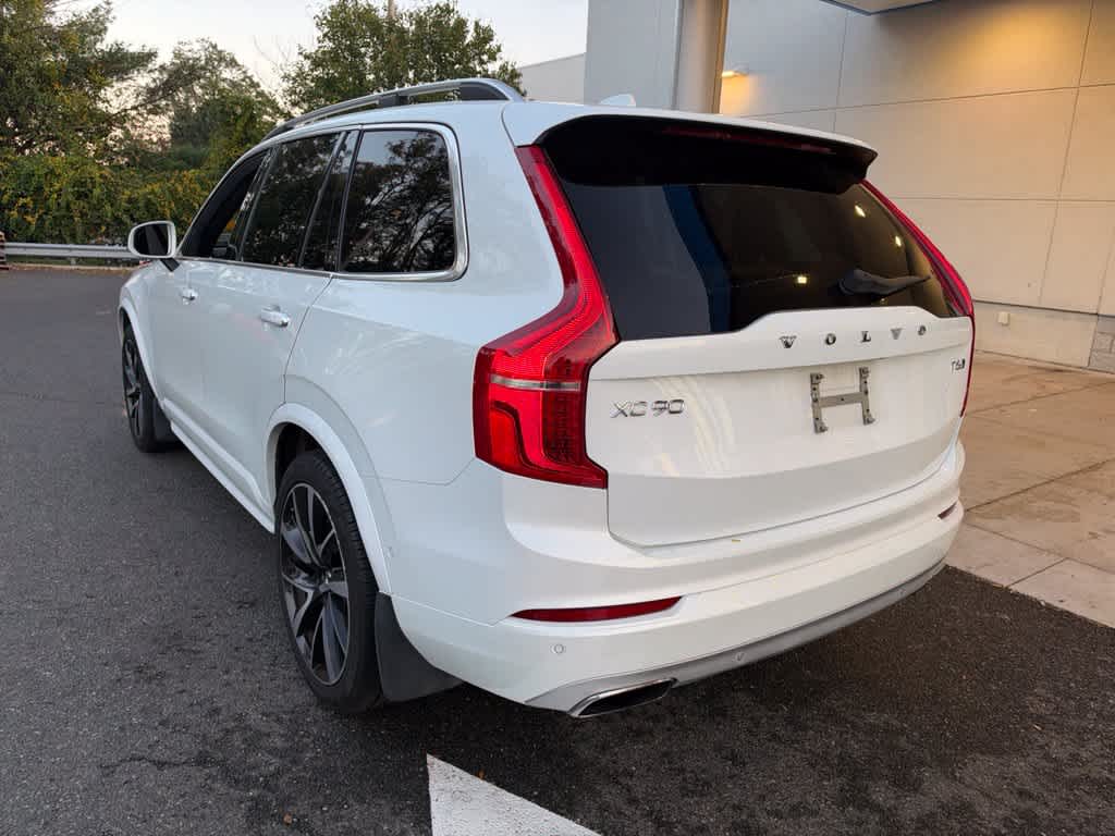 2018 Volvo XC90 Momentum