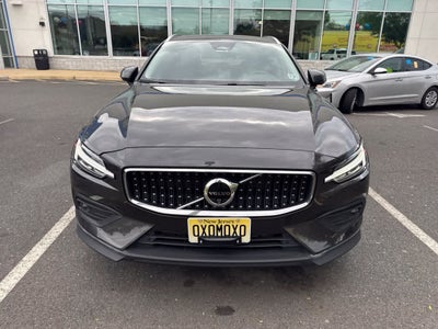 2025 Volvo V60 Cross Country Plus