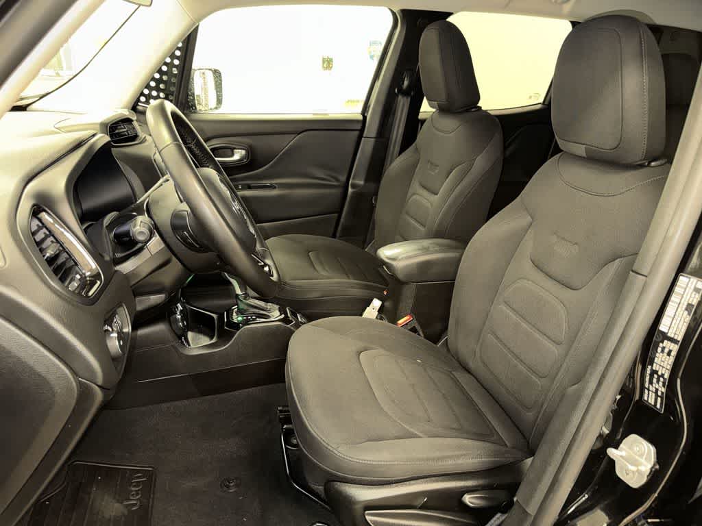 2017 Jeep Renegade Altitude